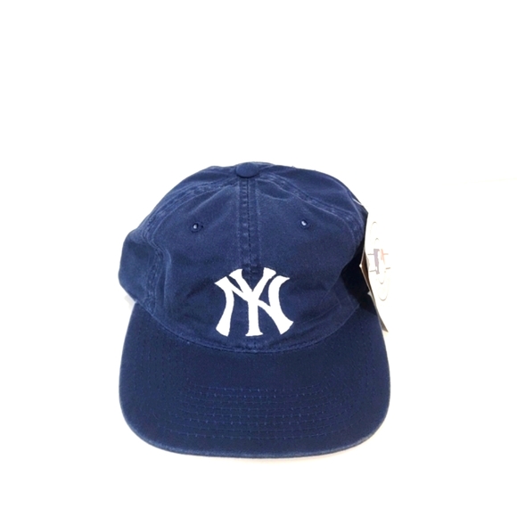 GROSSCAP Other - New York Yankees- The E Cap- Navy and White Baseball Hat NWT OSFA